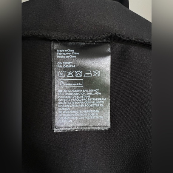 H&M black dress with diamond straps - Picture 5 of 5